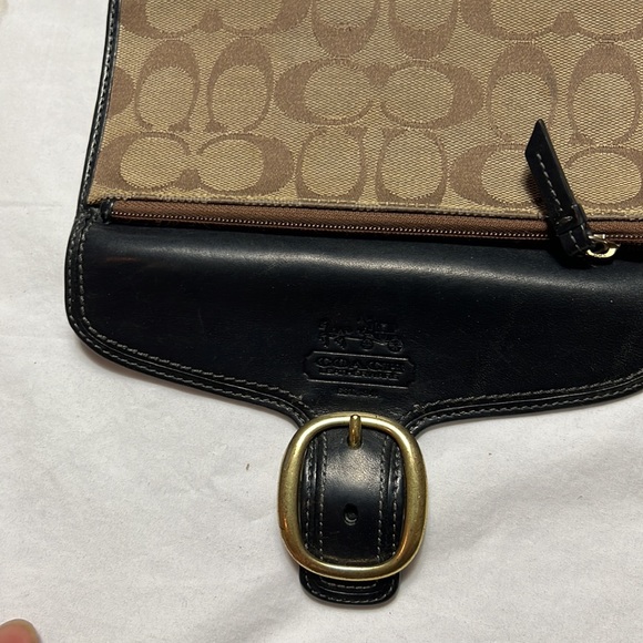 Coach women folded canvas/ leather wallet used - Picture 2 of 12